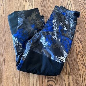 The North Face Freedom Insulated Ski Pants Black Blue Camo Boys XL 14/16 Snow